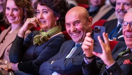 Başkan Soyer: “İzmir geleceğin aydınlık yüzü olmaya devam ediyor”