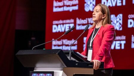 Arzu Çerkezoğlu: Meselemiz demokratik bir cumhuriyeti inşa etmektir