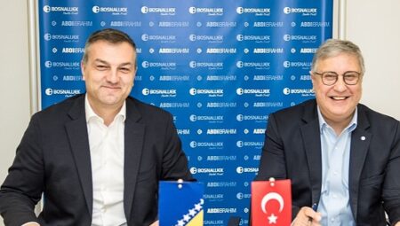 Bosnalı ilaç devinin ürünleri Abdi İbrahim güvencesiyle Türkiye’de