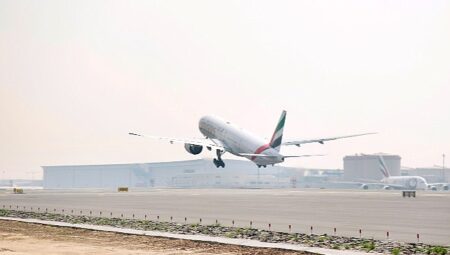 Emirates, %100 Sürdürülebilir Havacılık Yakıtı kullanılan test uçuşu ile bir kilometre taşını daha geride bıraktı