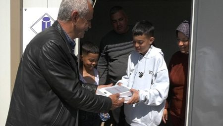 Başkan Muhittin Böcek Depremzede Çocukların İsteğini Karşılıksız Bırakmadı