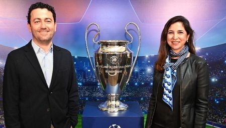 UEFA Şampiyonlar Ligi Kupası Pepsi® ve Ruffles® ev sahipliğinde İstanbul’a geldi
