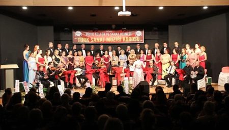 Didim’de DİKSAD Konseri Büyük Beğeni Topladı